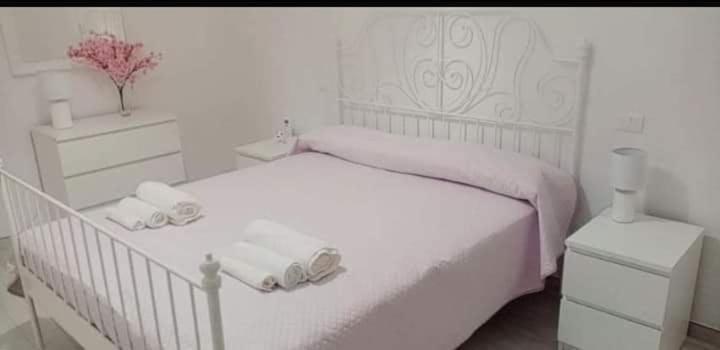 Anna'S House Bed & Breakfast Taranto Ngoại thất bức ảnh